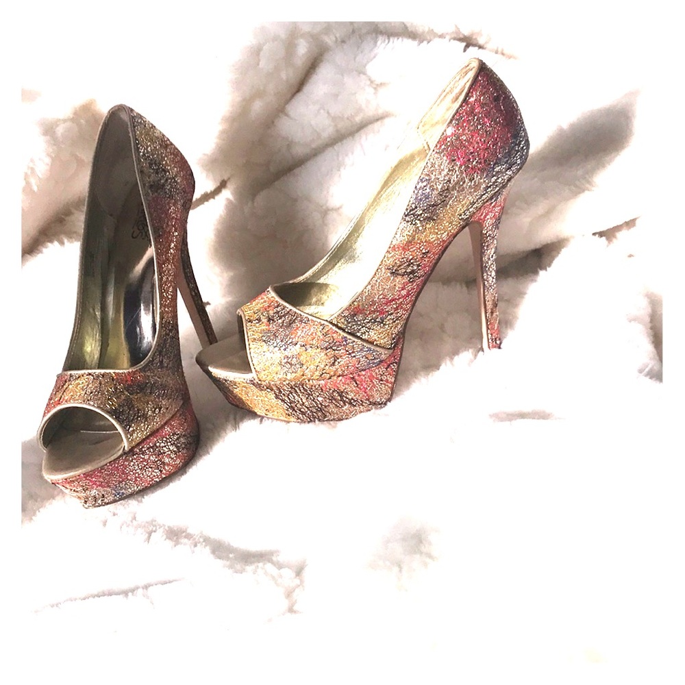 Carlos Santana heels